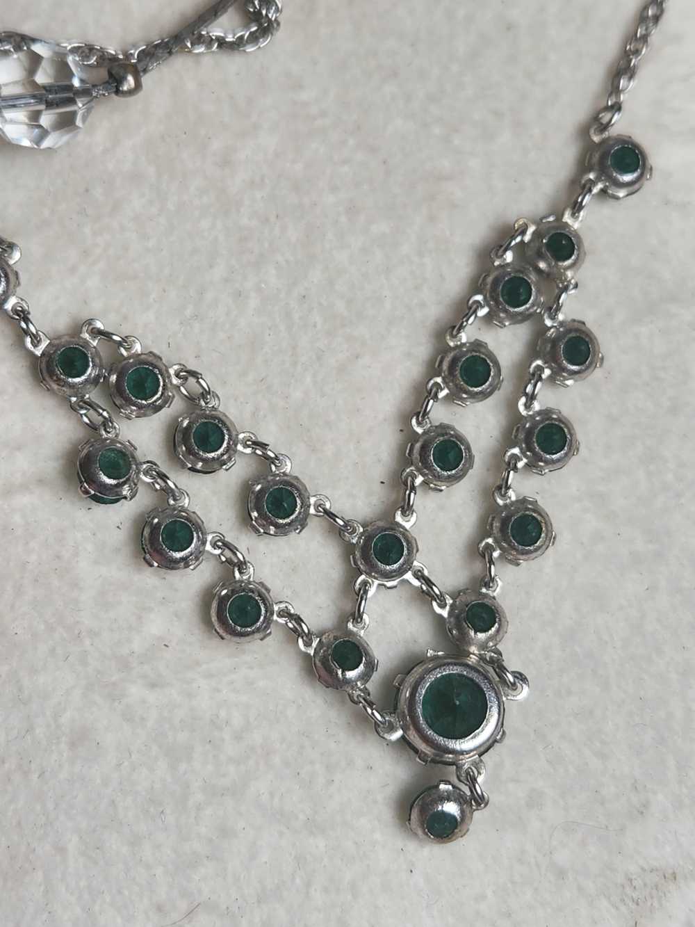 VTG Silver & Emerald Green Rhinestone Bib Necklace Coquette Layering Boho - Picture 9 of 10
